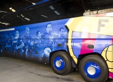 Barselonos futbolo klubas pristatė naują autobusą