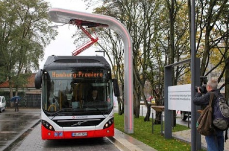 „Volvo” hibridinis autobusas išvažiavo į Hamburgo gatves