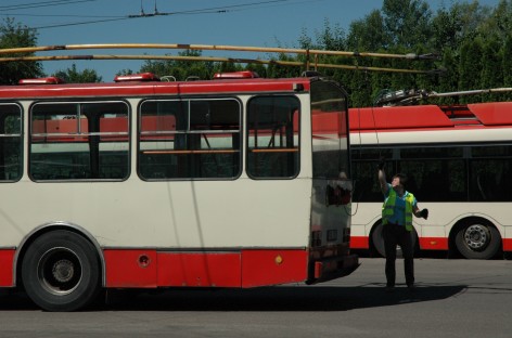 Paaiškėjo geriausi autobusų, troleibusų vairuotojai bei vairuotojai sargai