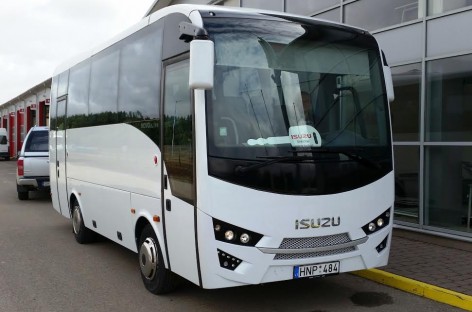 Rokiškio autobusų parke – naujas „Isuzu Novo Ultra“