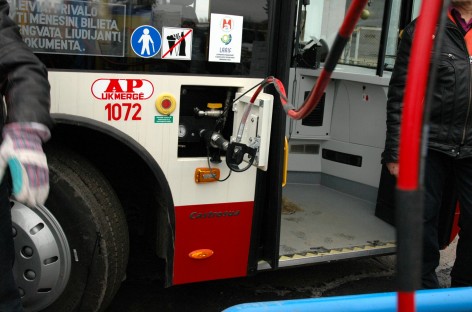 Lietuvos miestų autobusai jau gali važiuoti naudodami vandenilį