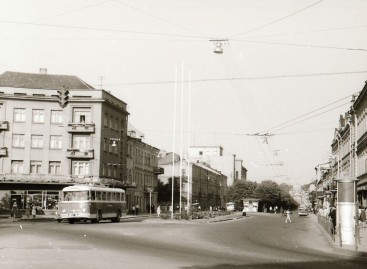 Prieš 50 metų į Kauno gatves išriedėjo pirmasis troleibusas