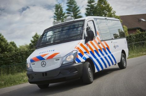 „VDL Bus & Coach“ pristatė Olandijos policijai skirtus mikroautobusus