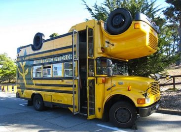 Originalūs mokykliniai autobusai