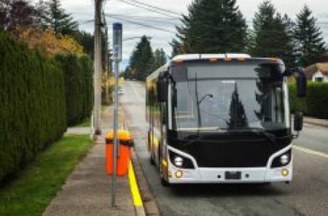 Kanadiečiai renkasi suspaustas gamtines dujas naudojančius autobusus