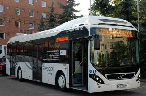 Taline visi autobusai bus hibridiniai