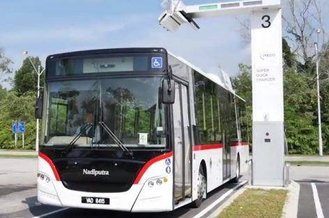 Naujas elektrinis autobusas po 10 minučių trunkančio įkrovimo įveikia 30 kilometrų