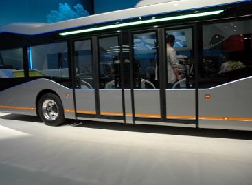 „Daimler“ montuos autobusuose automatinio pėsčiųjų atpažinimo sistemas
