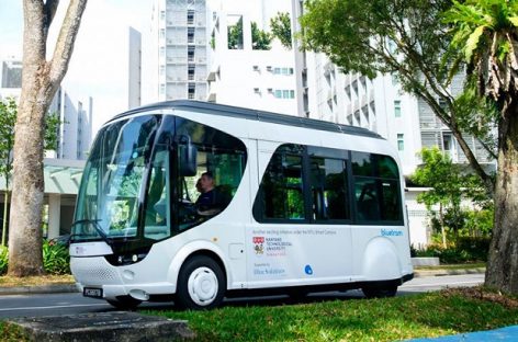 Singapūre – elektrinis autobusas, įkraunamas per 20 sekundžių