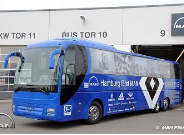 Vokietijos „Hamburg” futbolo klubas pristatė naują autobusą