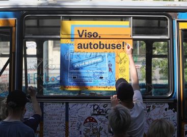 Vilnius originaliai atsisveikina su senaisiais autobusais