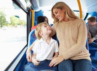 Vaikai ir keliavimas: kaip mažuosius paruošti kelionei autobusu?