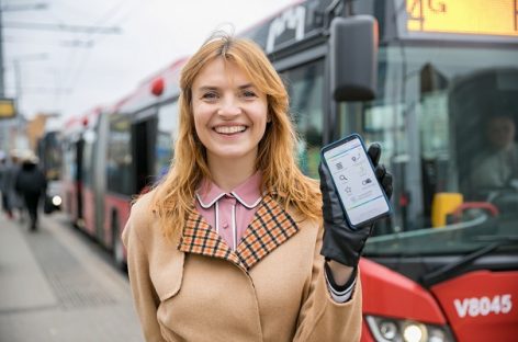 Žinomi žmonės ragina naudotis viešuoju transportu