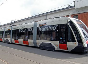 Paaiškėjo, kas įsigijo „Solaris Tram“