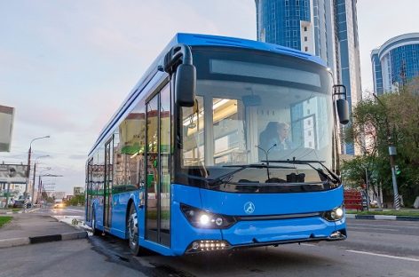 Naujas „Trolza“ elektrinis autobusas: neapsieita be „ūsų“