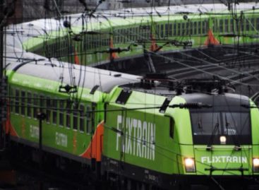 „FlixMobility“ jau veža keleivius ir traukiniais