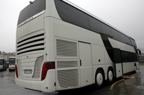 Tarpmiestinio susisiekimo autobusai pritaikomi važiuoti neįgaliesiems ir vežti dviračius