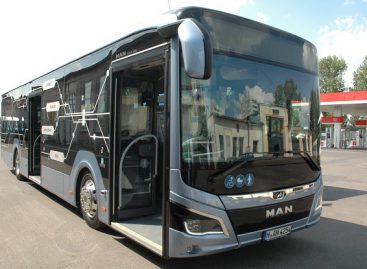 Kaunas perka 100 hibridinių autobusų