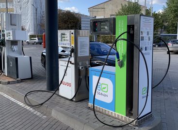 Naujos galimybės ekologiško transporto entuziastams Vilniuje – atidaryta nauja visą parą veikianti SGD stotis