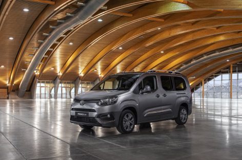 Keleivinis komercinis „Toyota Proace City Verso“ atvyko į Lietuvą