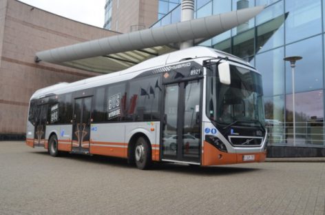 „Volvo Buses“ Briuselio vežėjams pateiks 128 hibridinius autobusus