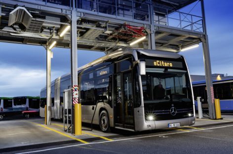 Pristatytas sudvejintas elektrinis „Mercedes-Benz eCitaro G“