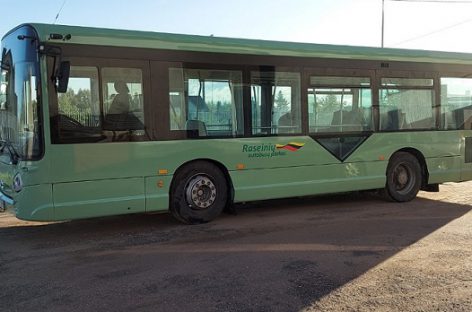 Neįgaliesiems pritaikytas autobusas – dar viename rajone