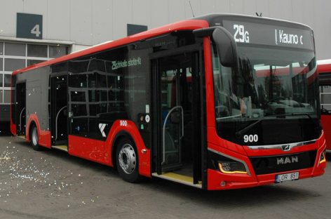 Proveržis Kauno viešajame transporte: pradeda kursuoti pirmasis iš šimto hibridinių autobusų