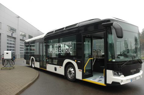 „Rīgas satiksme” pakvietė elektrinių ir vandenilinių autobusų gamintojus bendradarbiauti