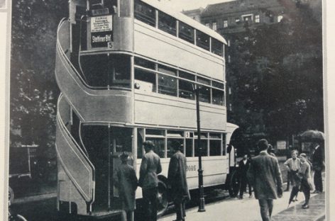 Triaukščiai autobusai: trumpa istorija