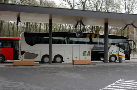 Dilema autobusų vairuotojams: palikti pusę šeimos stotyje ar pažeisti karantino taisykles?