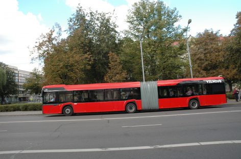 Uždarius skiepijimo centrą, LITEXPO viešojo transporto stotelėje stoja ne visi autobusai