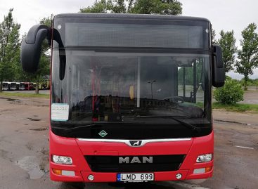 Prieglobstį Vilniuje radę ukrainiečiai miesto viešuoju transportu naudojasi nemokamai