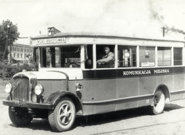 Prieš 90 metų į sostinės gatves išvažiavo nauji modernūs SAURER autobusai