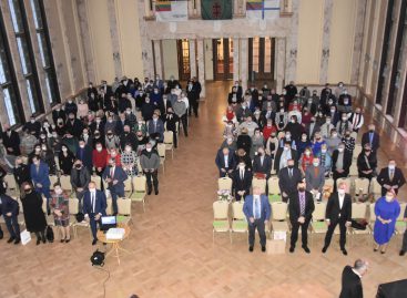 „Kauno autobusai“ darbuotojų profesinės sąjungos įkūrimo 30-mečio minėjime – garbūs svečiai ir apdovanojimai aktyviausiems nariams