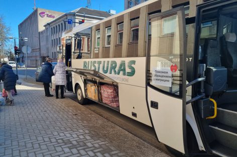 Šiauliai skyrė autobusus paramos gabenimui ir pabėgėlių atvykimui