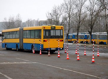 Bendrovė „Vilniaus viešasis transportas” nuomoja 4 000 m² autobusų parko dalies patalpas