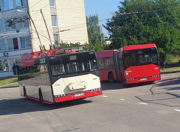 Siekdamas greičiau padidinti atlyginimus „Vilniaus viešasis transportas“ traukiasi iš ketinimų protokolo su profsąjunga