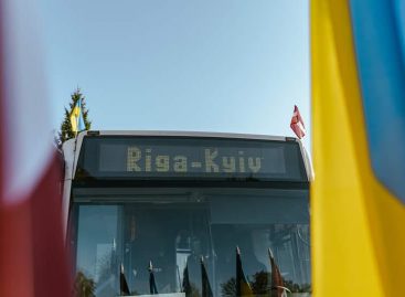 Ryga perdavė Kijivui 11 miesto autobusų
