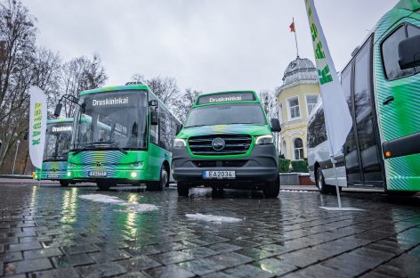 Druskininkų viešasis transportas atsinaujino dar 8 elektra varomais autobusais