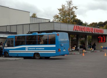 Mažėja tolimojo susisiekimo autobusų maršrutų reisų iš Jonavos
