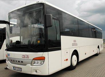 Latviai: įgyvendinus tolimojo susisiekimo autobusais reformą, paslaugos kokybė tapo prastesnė, o valstybė nemoka mažiau