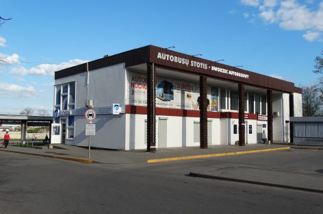 Kapitalinis remontas neatpažįstamai pakeitė Šalčininkų autobusų stotį