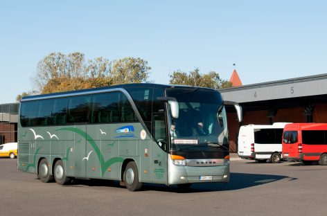 Keleivių vežėjai – apie didėjantį kelių mokestį: aplinką labiausiai teršia ne autobusai