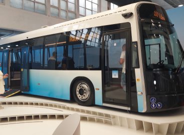 „Smart City Expo World Congress“ Barselonoje „Dancer Bus“ pristatė du elektrinius autobusus