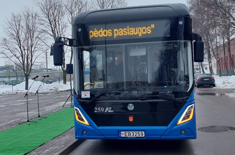 Per moksleivių atostogas kai kurie Klaipėdos autobusai važiuos rečiau