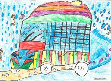 Panevėžio autobusų stotyje – vaikų piešinių paroda