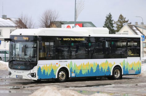 Tauragėje – dar trys nauji elektriniai autobusai