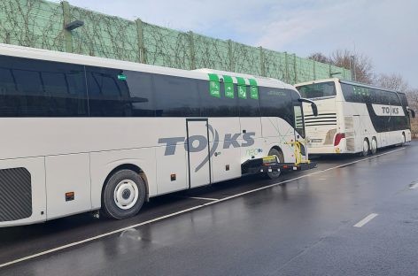 TOKS pristatė naujuosius „Volvo“ autobusus žmonių su negalia atstovams