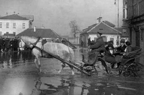 Potvynis sostinėje 1931-aisiais – kaip važinėjo viešasis transportas?